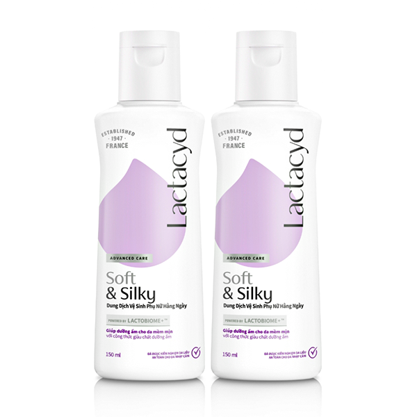 dung-dich-ve-sinh-lactacyd-soft-silky-chai-150ml