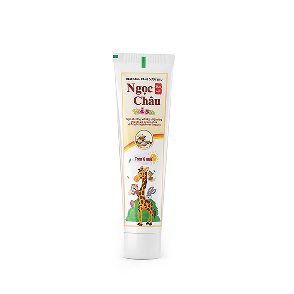 kem-danh-rang-duoc-lieu-ngoc-chau-cho-be-tren-6-tuoi